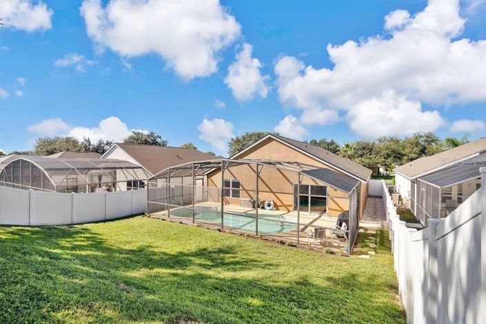 Image No.21-4 Bed House for sale