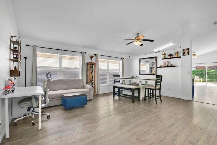 Image No.4-4 Bed House for sale