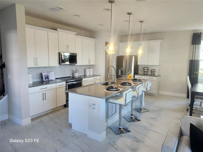 Image No.5-4 Bed House for sale