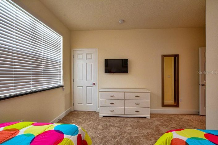 Image No.15-3 Bed Townhouse for sale