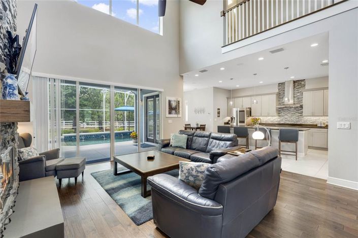 Image No.11-4 Bed House for sale