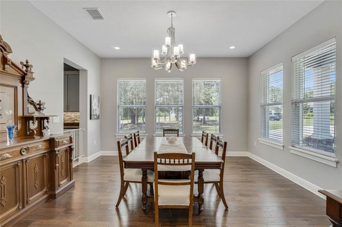 Image No.20-4 Bed House for sale