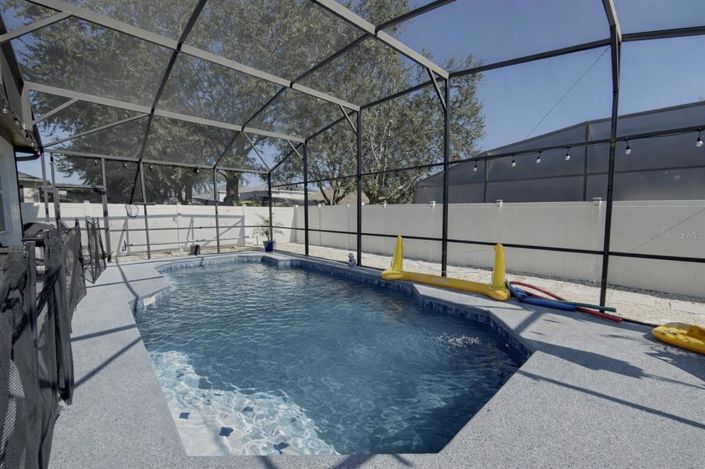 Image No.27-5 Bed House for sale