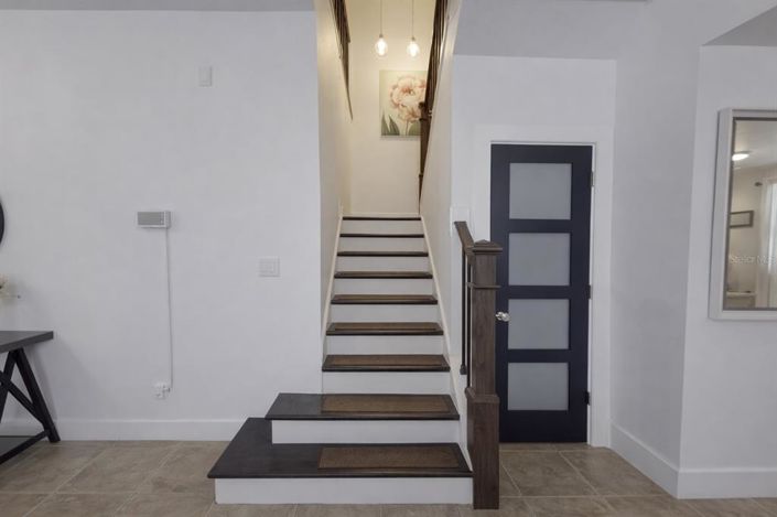 Image No.29-5 Bed House for sale