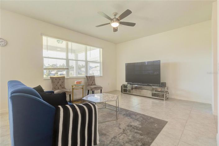 Image No.8-Maison de 4 chambres à vendre à Saint John