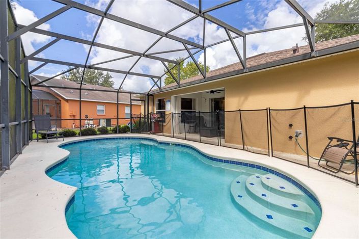 Image No.42-3 Bed House for sale