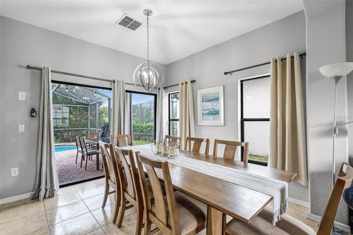 Image No.10-5 Bed House for sale