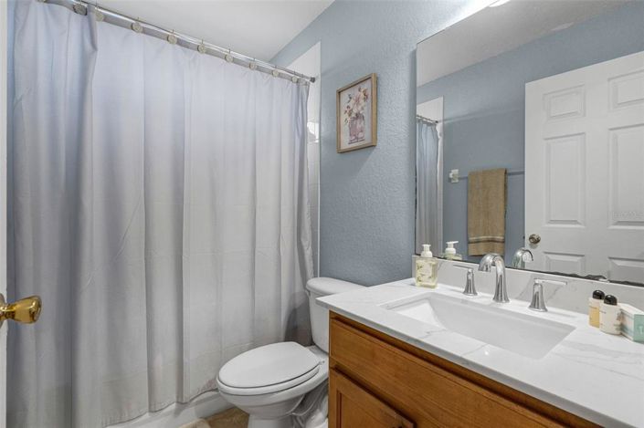 Image No.35-5 Bed House for sale