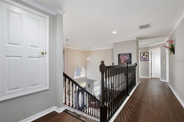 Image No.17-5 Bed House for sale