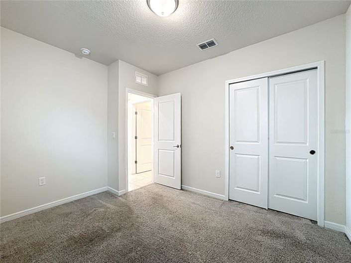 Image No.8-5 Bed House for sale