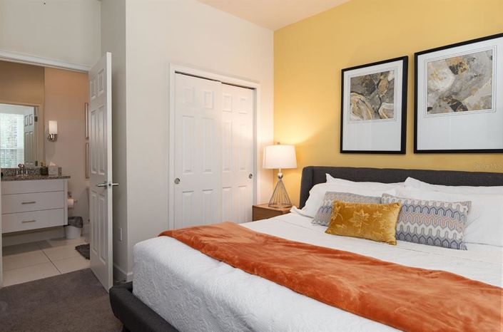 Image No.6-3 Bed Townhouse for sale