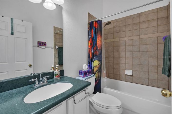 Image No.25-2 Bed House for sale