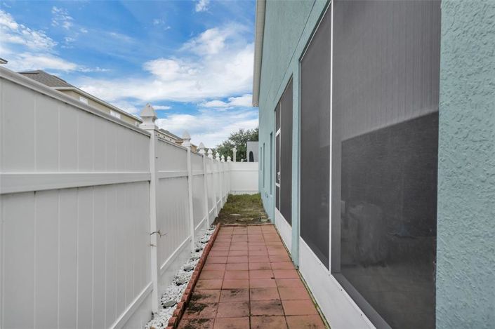 Image No.50-2 Bed House for sale