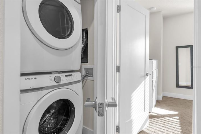 Image No.15-3 Bed Townhouse for sale