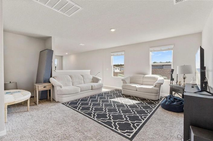 Image No.10-4 Bed House for sale