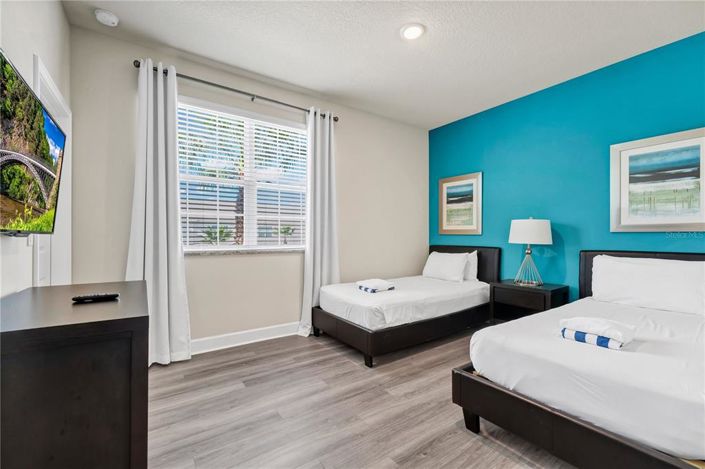 Image No.24-3 Bed Townhouse for sale