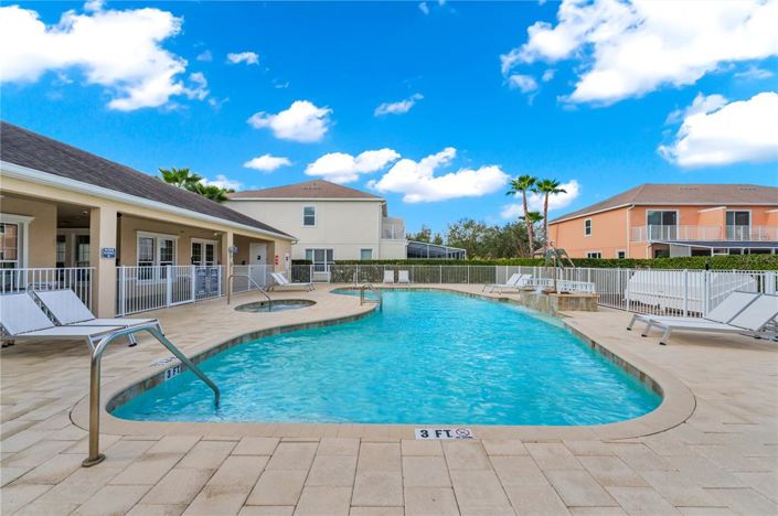 Image No.31-3 Bed Townhouse for sale