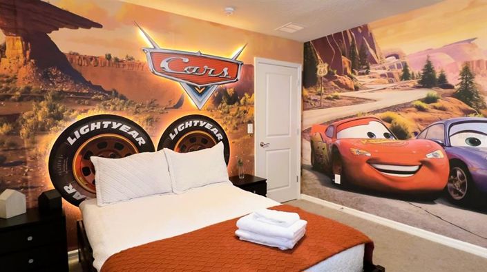 Image No.42-10 Bed House for sale