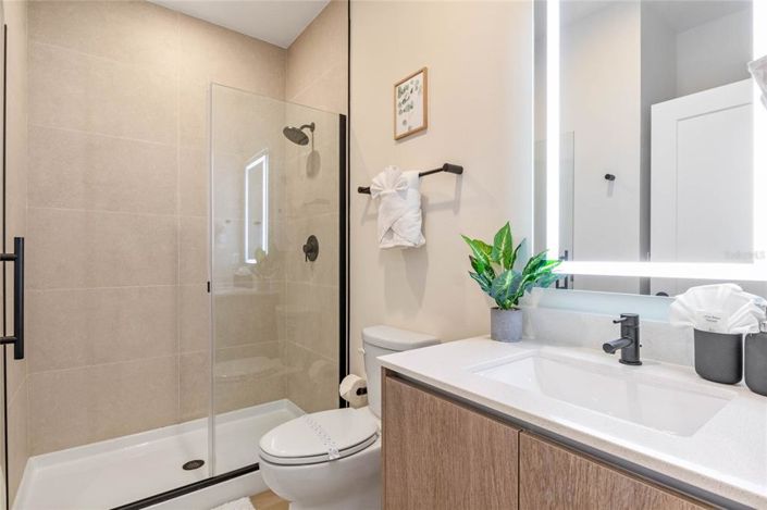 Image No.12-4 Bed Townhouse for sale