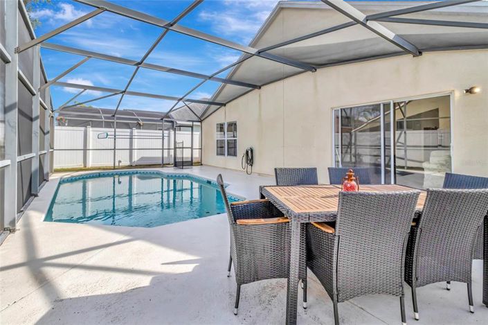 Image No.7-Maison de 4 chambres à vendre à Saint John