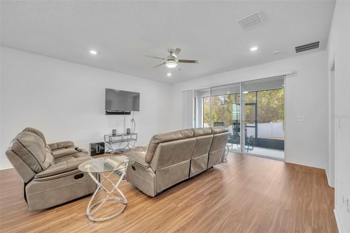 Image No.16-Maison de 4 chambres à vendre à Saint John