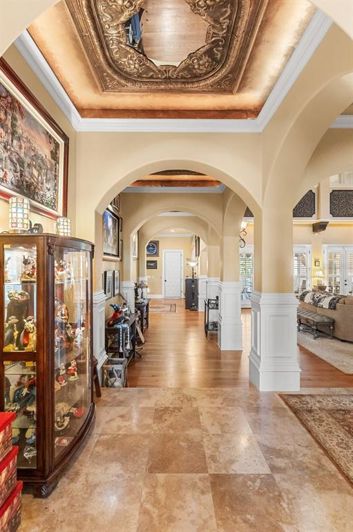 Image No.13-5 Bed House for sale