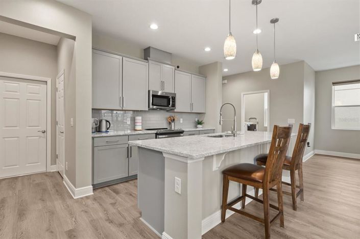 Image No.11-4 Bed House for sale