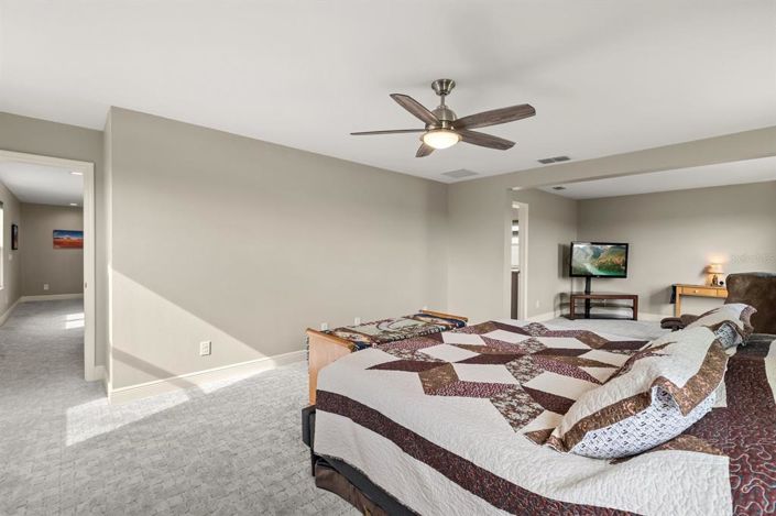 Image No.20-4 Bed House for sale