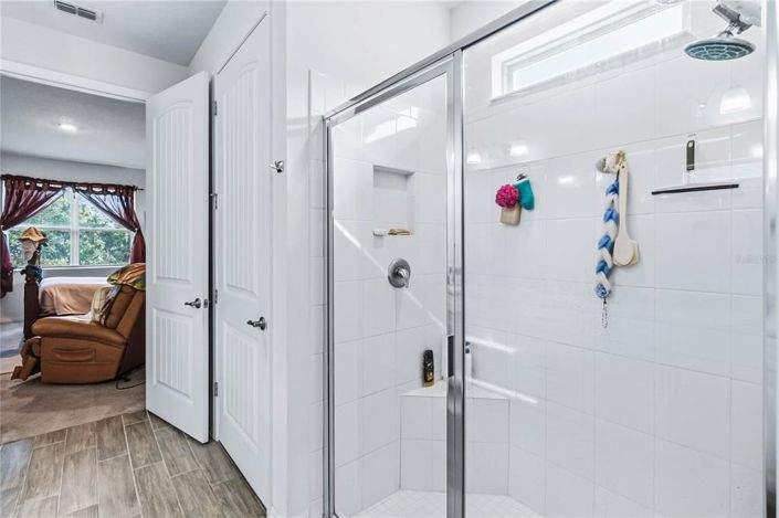 Image No.19-2 Bed House for sale