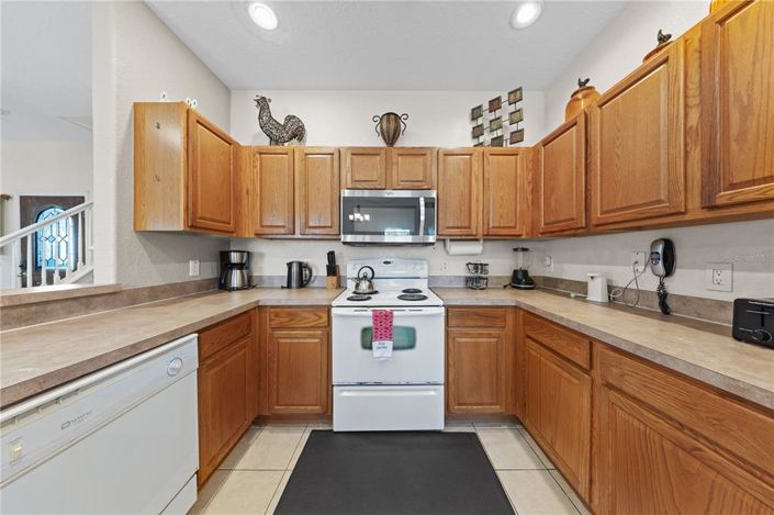 Image No.14-4 Bed House for sale