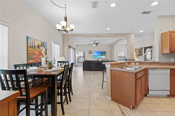 Image No.16-4 Bed House for sale