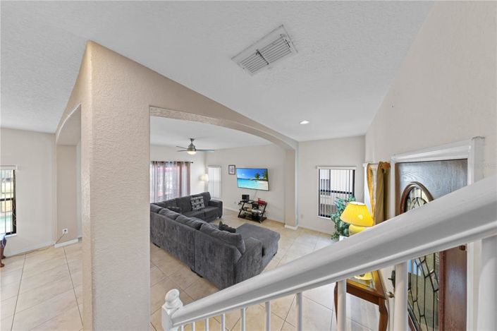 Image No.28-4 Bed House for sale