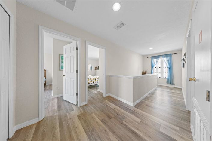 Image No.30-4 Bed House for sale