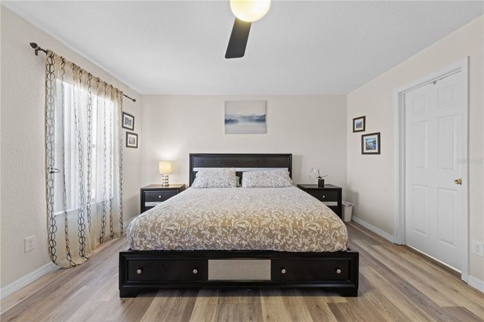 Image No.32-4 Bed House for sale