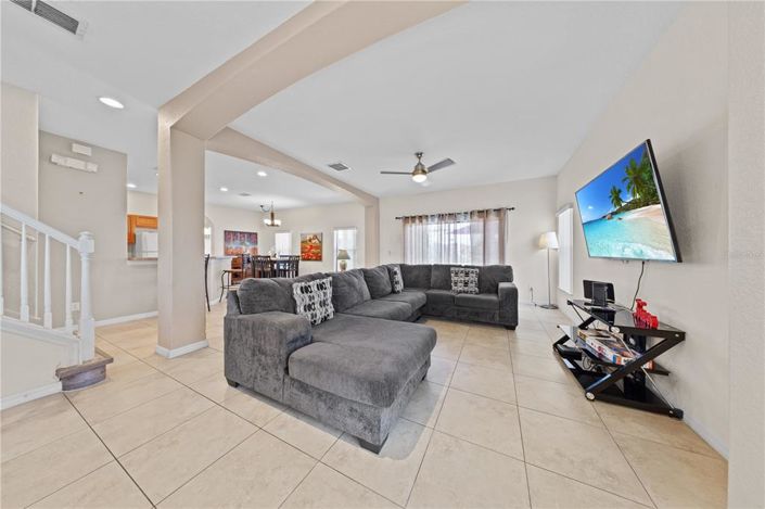 Image No.9-4 Bed House for sale