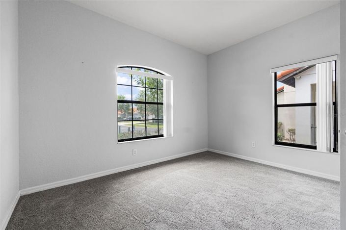 Image No.14-4 Bed House for sale