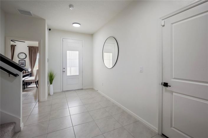 Image No.2-Maison de 5 chambres à vendre à Saint John