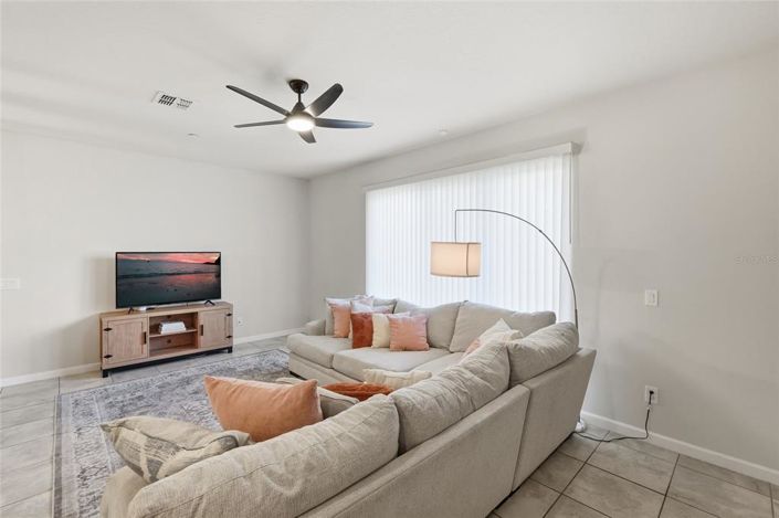 Image No.9-Maison de ville de 3 chambres à vendre à Saint John