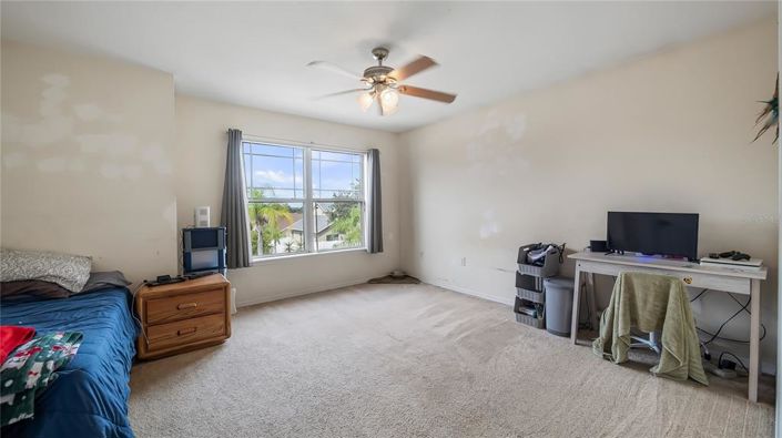 Image No.18-4 Bed House for sale