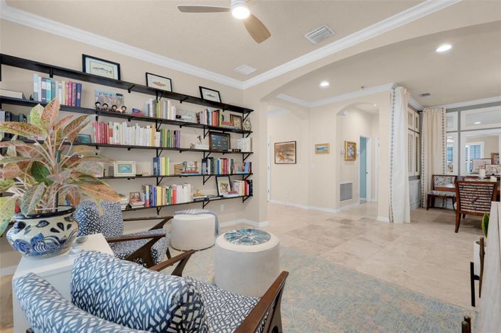 Image No.9-3 Bed House for sale