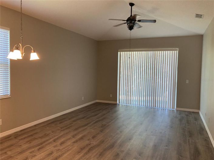 Image No.12-Maison de 4 chambres à vendre à Saint John