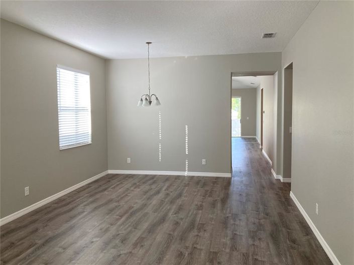 Image No.5-Maison de 4 chambres à vendre à Saint John