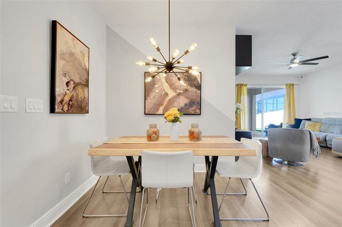 Image No.11-3 Bed House for sale