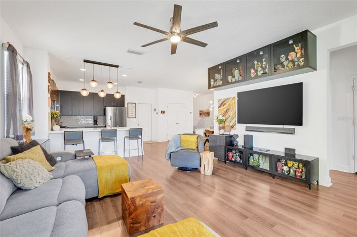 Image No.18-3 Bed House for sale