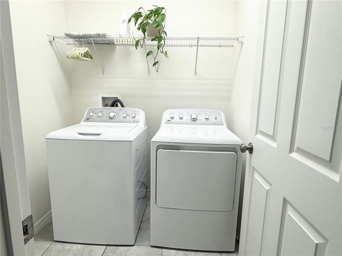 Image No.11-3 Bed House for sale