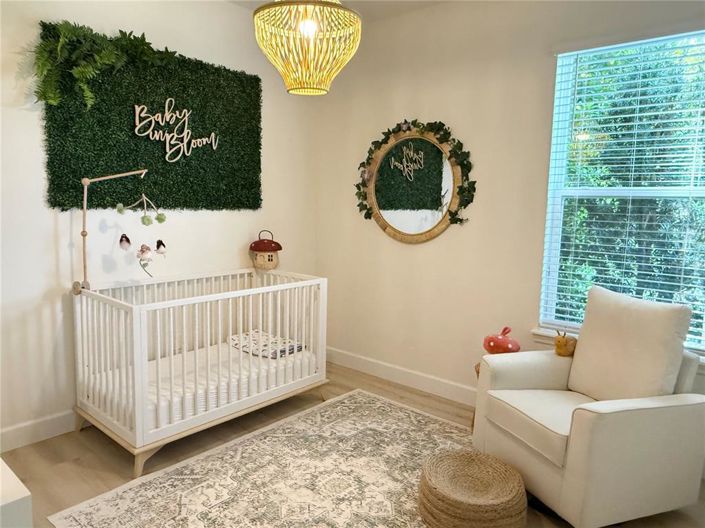 Image No.8-3 Bed House for sale