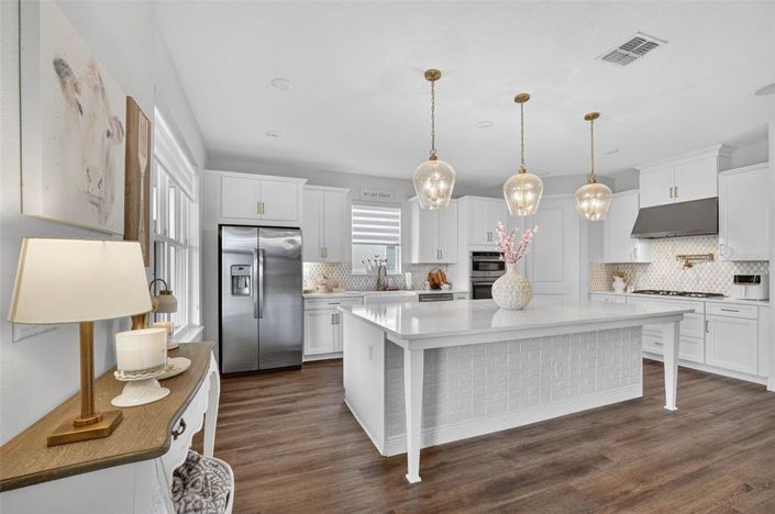 Image No.17-3 Bed House for sale