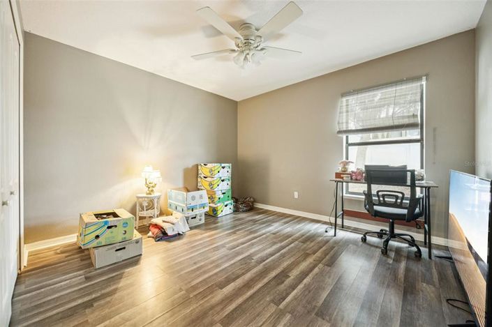 Image No.23-3 Bed House for sale