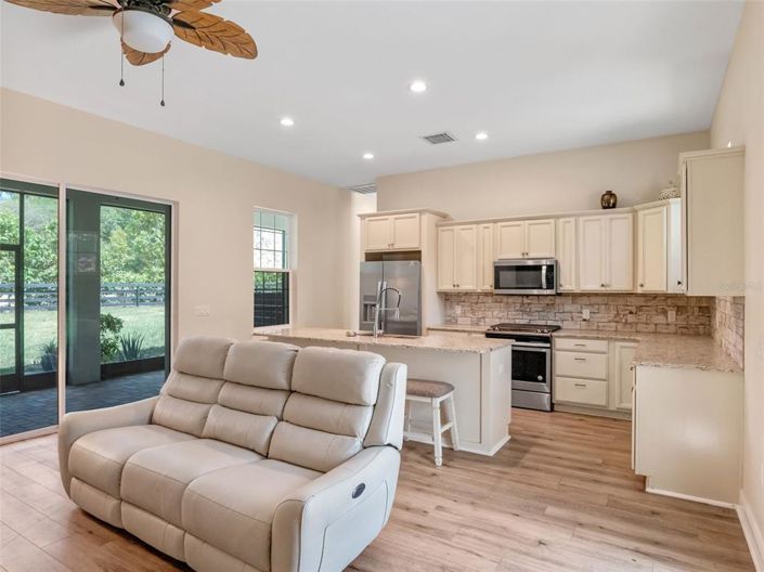 Image No.55-6 Bed House for sale