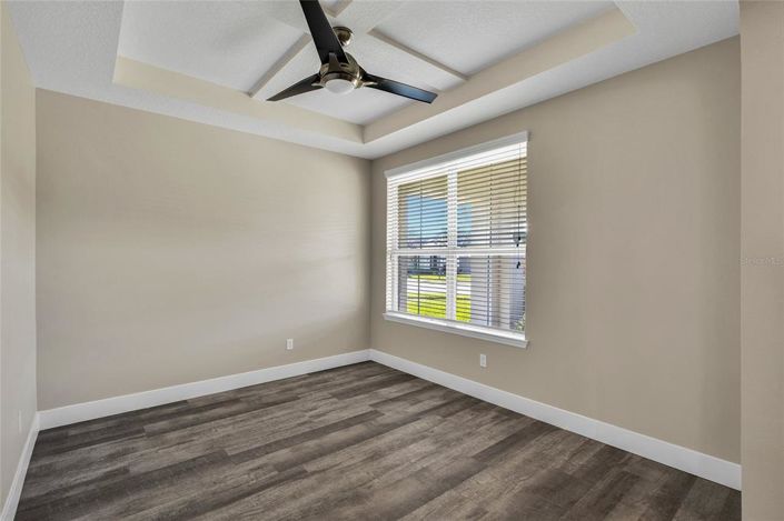 Image No.13-4 Bed House for sale